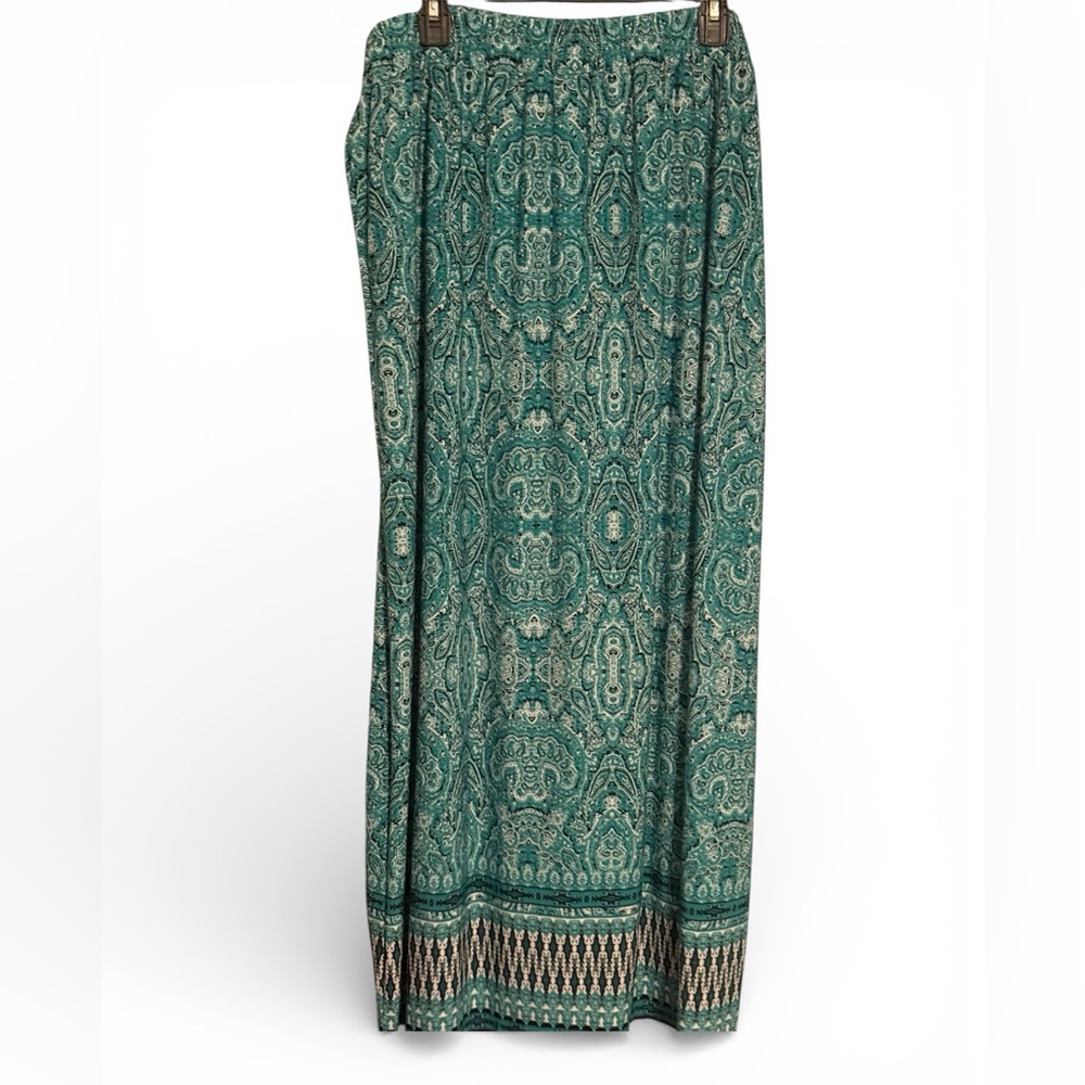 Women’s Maxi Skirt Sz 18/20 - Picture 2 of 2